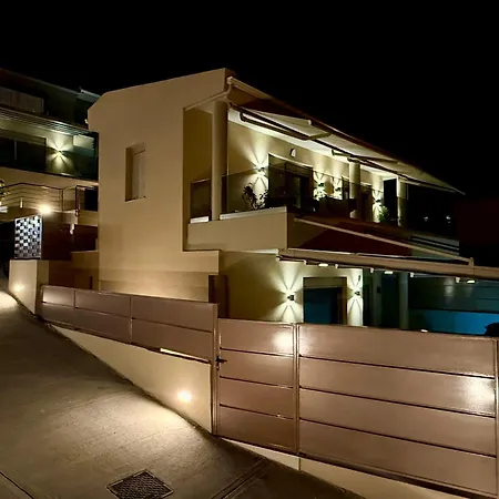 Lefkada Paradise * Nydri (Lefkada)