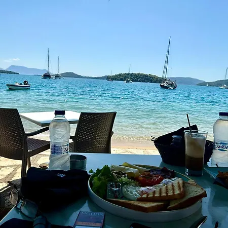Lefkada Paradise Nidrí