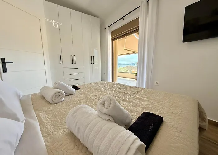 Lefkada Paradise *