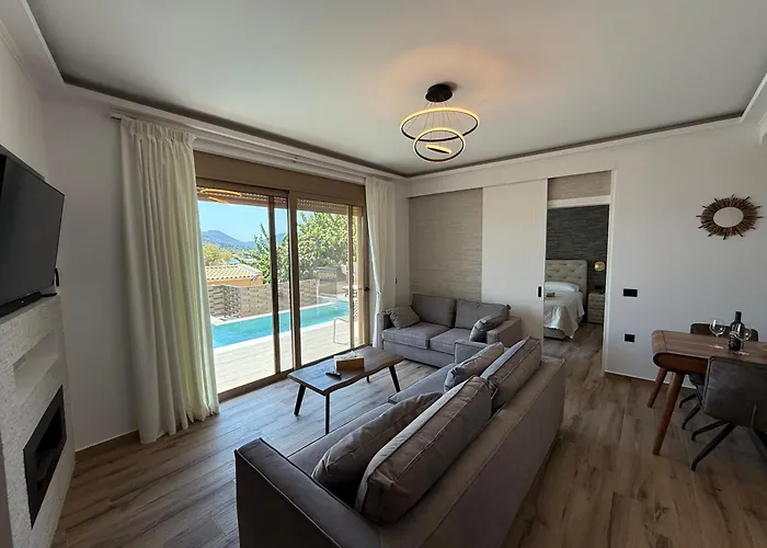 Lefkada Paradise Nydri (Lefkada)